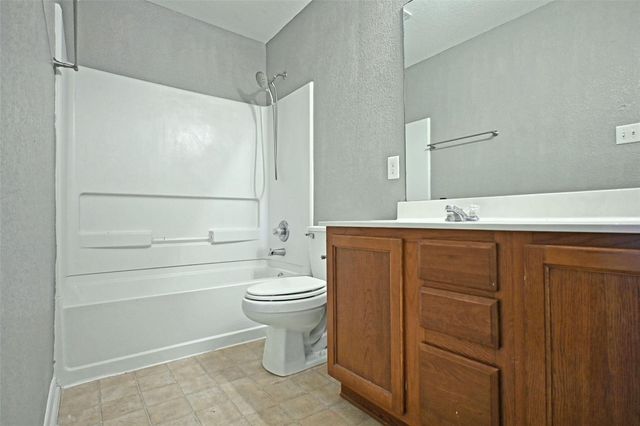 264 Cordero DR, San Marcos, TX 78666