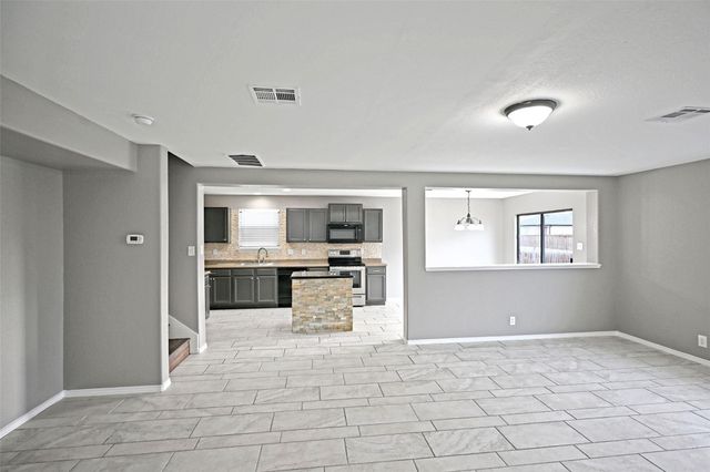 264 Cordero DR, San Marcos, TX 78666