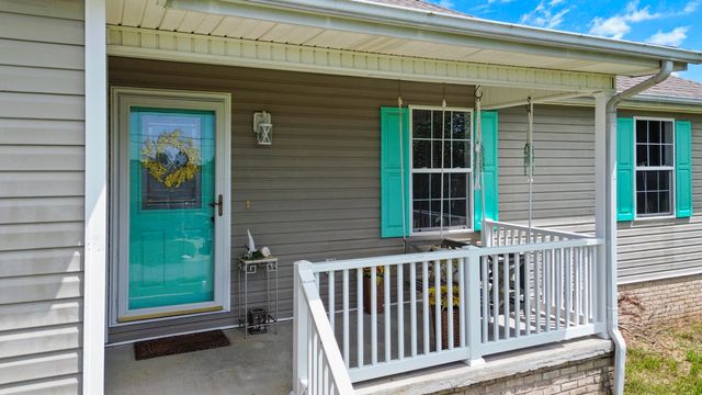 216 Surrey Way, Science Hill, KY 42553