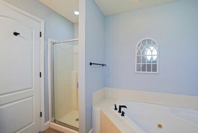 216 Surrey Way, Science Hill, KY 42553