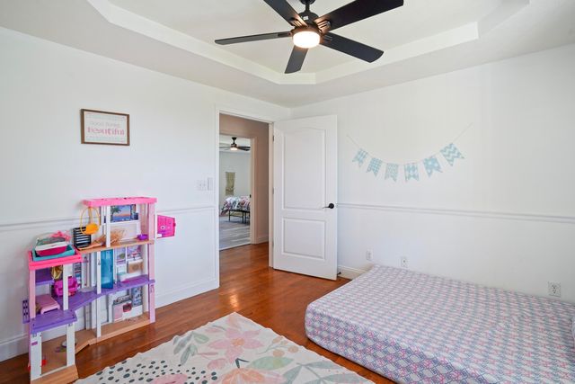 216 Surrey Way, Science Hill, KY 42553