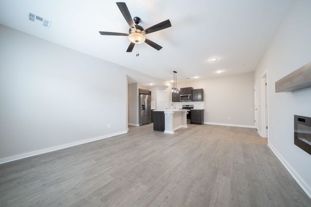 16802 W Lawson, Goddard, KS 67052