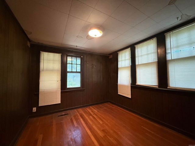 1108 N Izard St, Forrest City, AR 72335