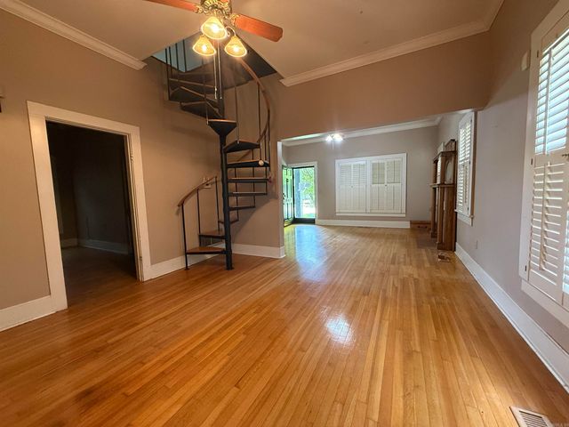 1108 N Izard St, Forrest City, AR 72335