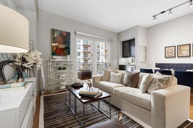 2724 Kipling Street 619, Houston, TX 77098