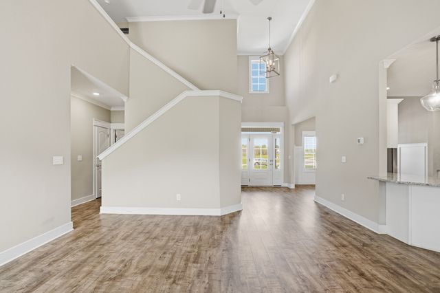 148 Spring House Dr, Manchester, TN 37355