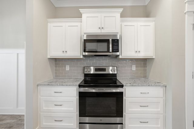 148 Spring House Dr, Manchester, TN 37355