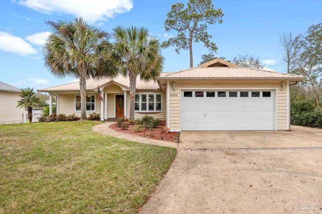 6806 Tom King Bayou Rd, Navarre, FL 32566