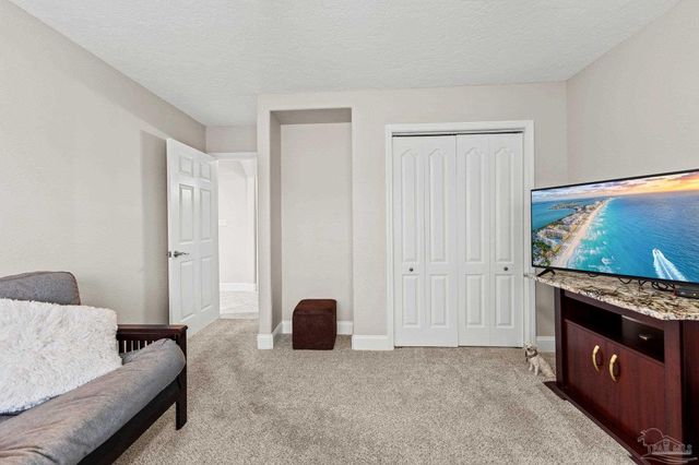 6806 Tom King Bayou Rd, Navarre, FL 32566