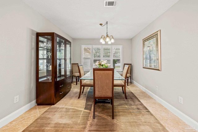 6806 Tom King Bayou Rd, Navarre, FL 32566