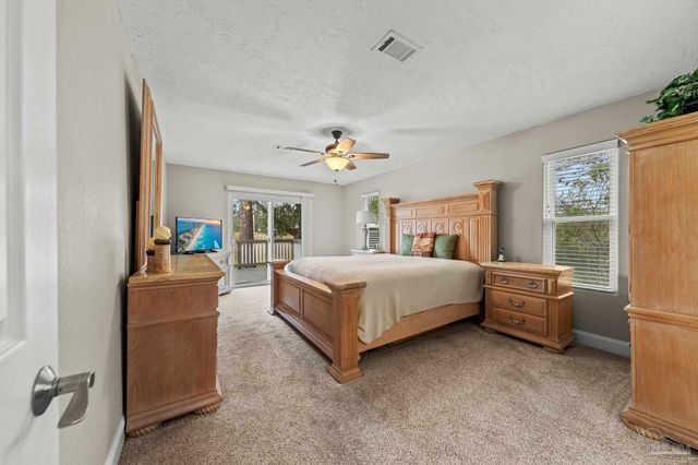6806 Tom King Bayou Rd, Navarre, FL 32566