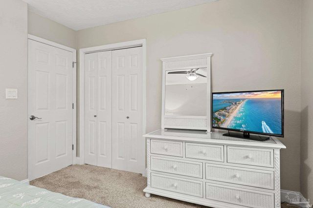 6806 Tom King Bayou Rd, Navarre, FL 32566