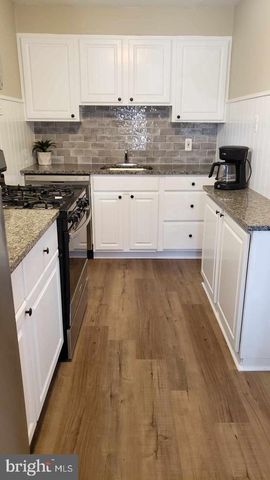 621 MAGNOLIA AVE, Glenolden, PA 19036