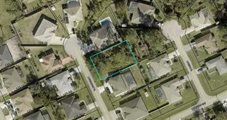 6 LARCHMONT PLACE, Palm Coast, FL 32137