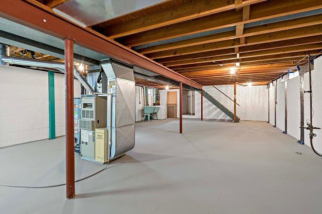 3231 Zane Avenue N, Crystal, MN 55422