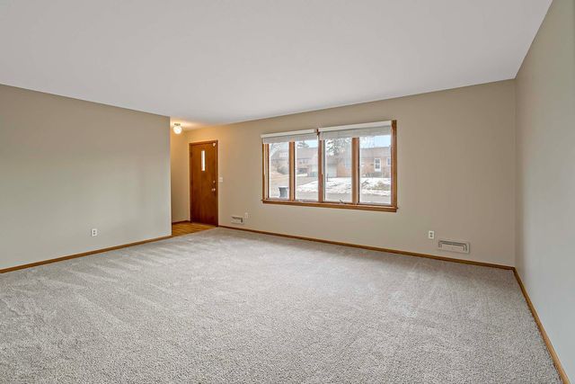 3231 Zane Avenue N, Crystal, MN 55422