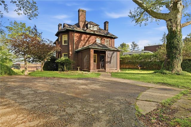 224 S Home Ave, Avalon, PA 15202