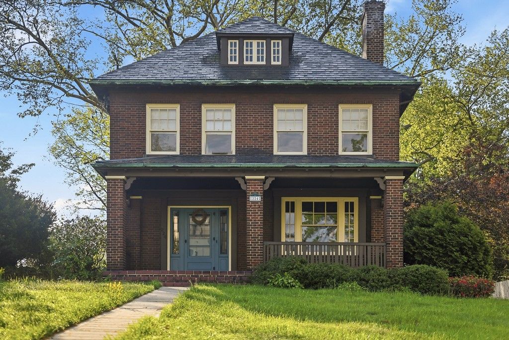 224 S Home Ave, Avalon, PA 15202