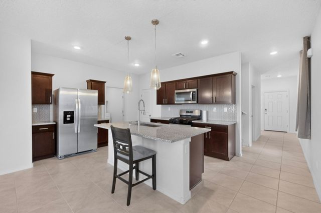 2449 Balcomie Road NE, Rio Rancho, NM 87144