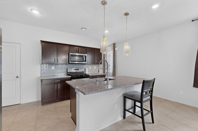 2449 Balcomie Road NE, Rio Rancho, NM 87144