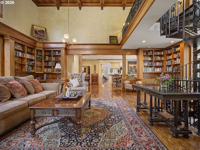 21077 Sw WYNDHAM HILL Ct, Tualatin, OR 97062