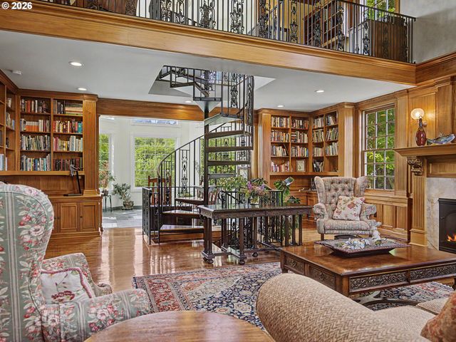 21077 Sw WYNDHAM HILL Ct, Tualatin, OR 97062