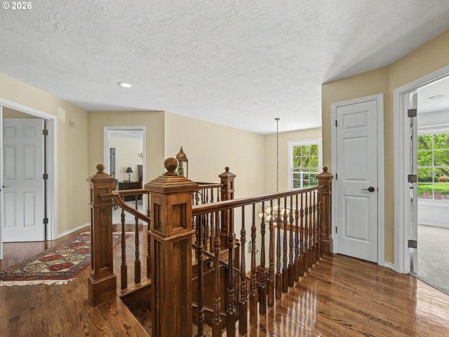 21077 Sw WYNDHAM HILL Ct, Tualatin, OR 97062
