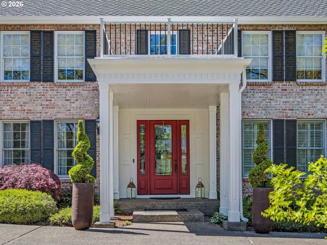 21077 Sw WYNDHAM HILL Ct, Tualatin, OR 97062
