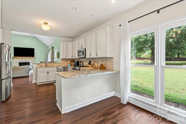 123 Southhaven Drive, Mooresville, NC 28117
