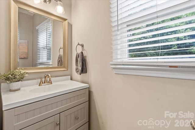 123 Southhaven Drive, Mooresville, NC 28117