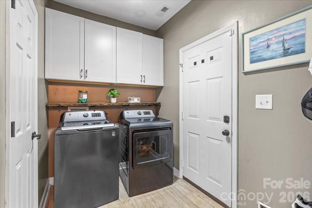 123 Southhaven Drive, Mooresville, NC 28117
