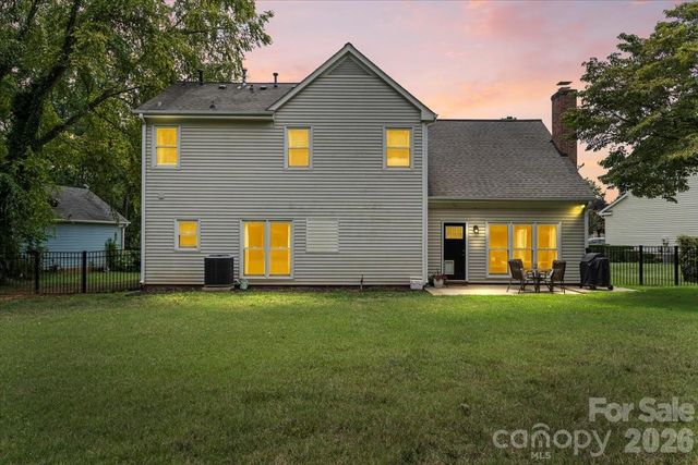 123 Southhaven Drive, Mooresville, NC 28117