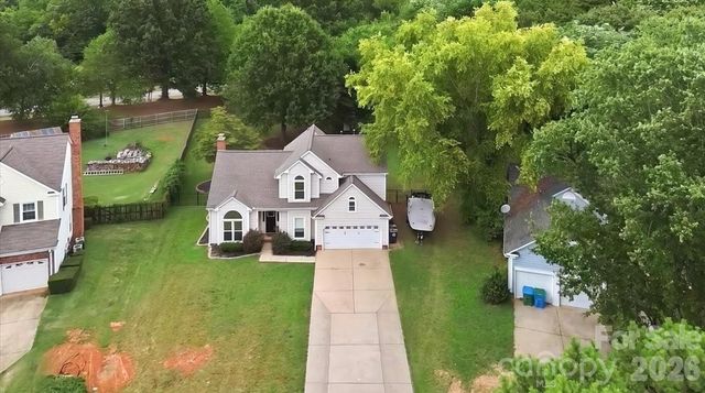 123 Southhaven Drive, Mooresville, NC 28117