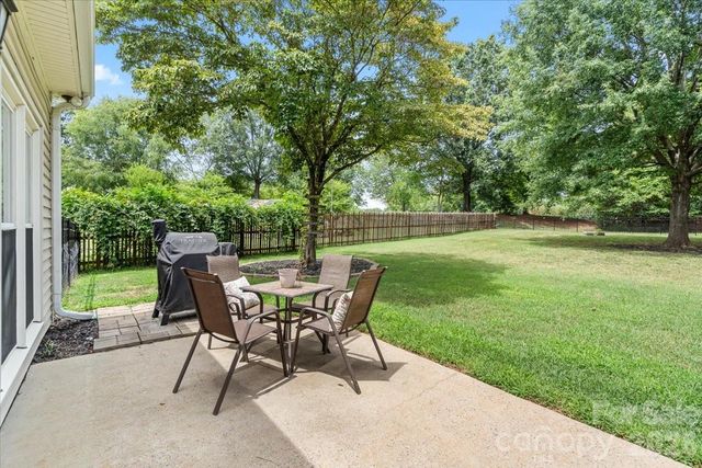 123 Southhaven Drive, Mooresville, NC 28117