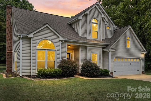 123 Southhaven Drive, Mooresville, NC 28117