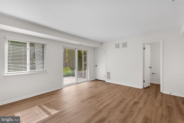 20154 WYNNFIELD DR, Germantown, MD 20874