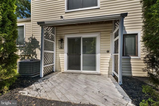 20154 WYNNFIELD DR, Germantown, MD 20874