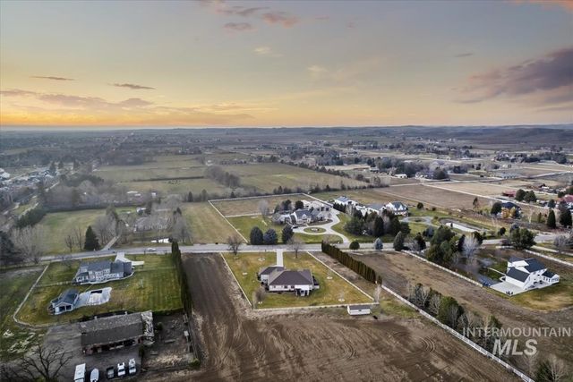 3366 N Croft Way, Eagle, ID 83616