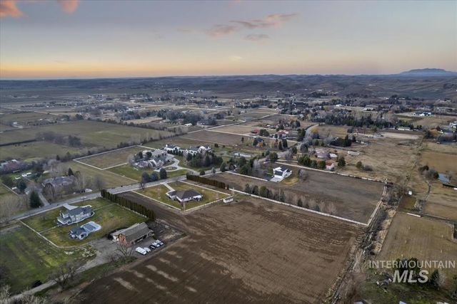 3366 N Croft Way, Eagle, ID 83616