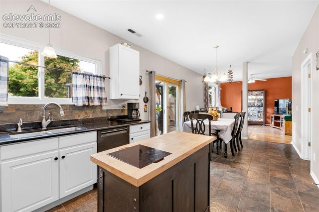7225 Westerner Drive, Colorado Springs, CO 80922