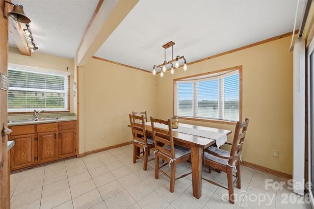 140 Williams Cove Lane, Taylorsville, NC 28681
