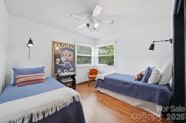 140 Williams Cove Lane, Taylorsville, NC 28681