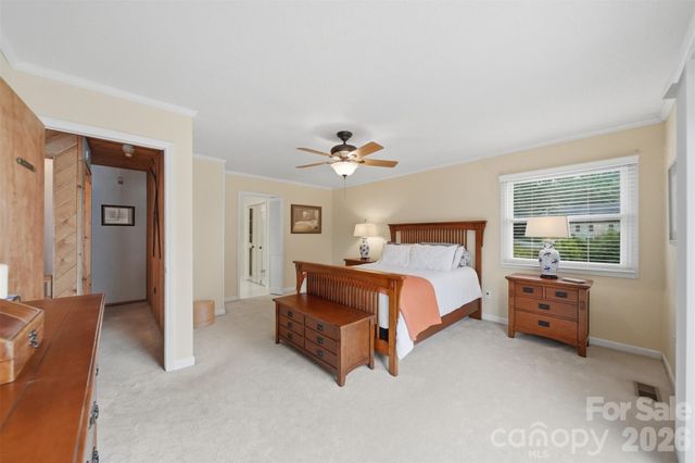 140 Williams Cove Lane, Taylorsville, NC 28681