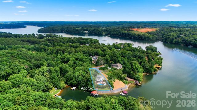 140 Williams Cove Lane, Taylorsville, NC 28681