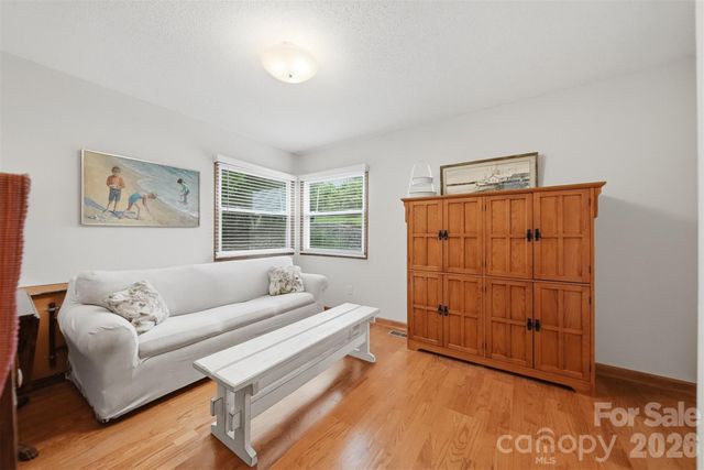 140 Williams Cove Lane, Taylorsville, NC 28681