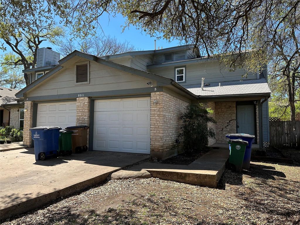 8011 Tuscarora TRL B, Austin, TX 78729