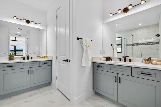 3404 11th ST, Lehigh Acres, FL 33976