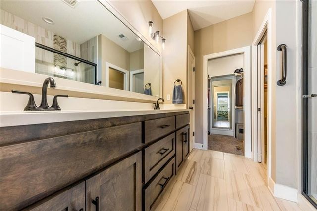 20850 W 190th Place, Spring Hill, KS 66083