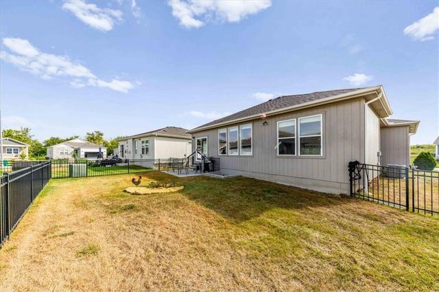 20850 W 190th Place, Spring Hill, KS 66083