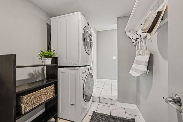 2019 Lakeview Drive, Portage City, MI 49002